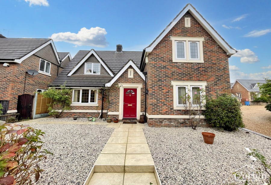 Silverwood Close, Wimborne, Dorset